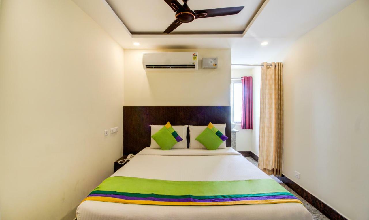 Hotel Treebo Trend SLS Grand Tirupati Exterior foto